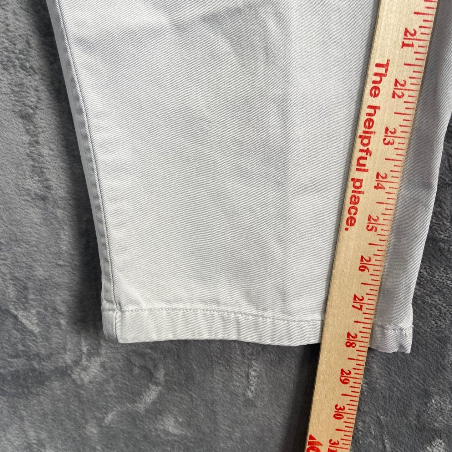 Vintage Bugle Boy Men's Pleated Chino Pants Size 38x30 Beige Khaki 90s Preppy