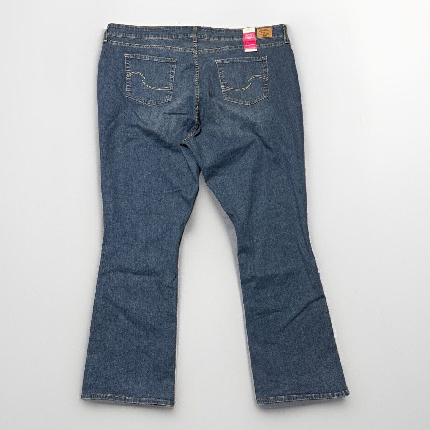 New Signature Levi's Mid Rise Bootct Jeans Women's Size 26L Dark Blue 38x34