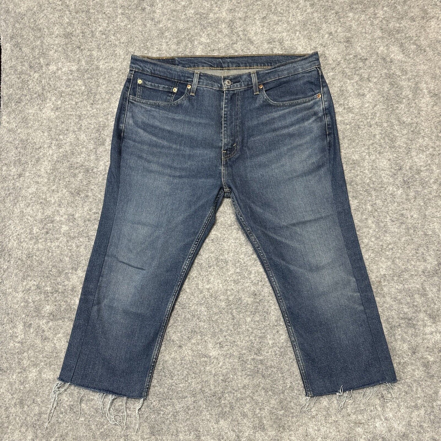 Levi's 505 Regular Fit Men's Cropped Jeans Size 36x32 Blue Dark Wash Denim