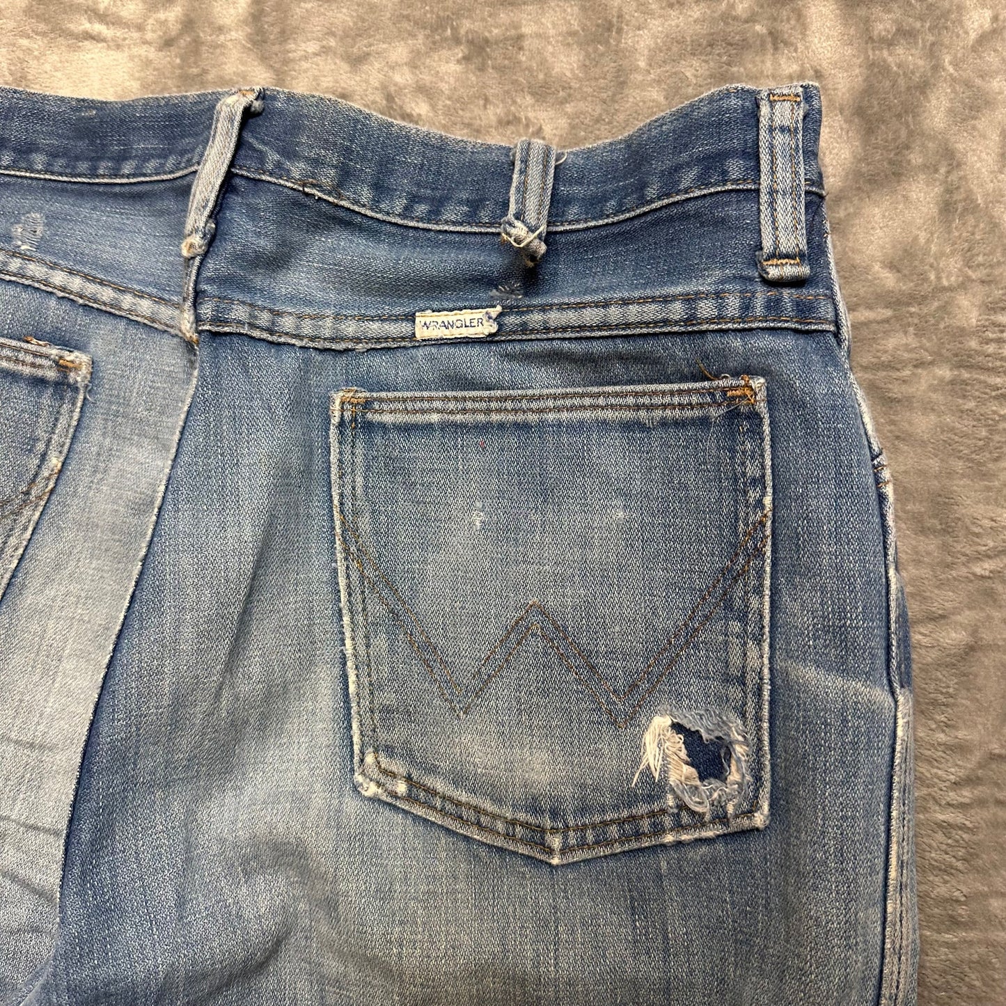 Wrangler Distressed Straight Jeans Mens Size 32 Blue
