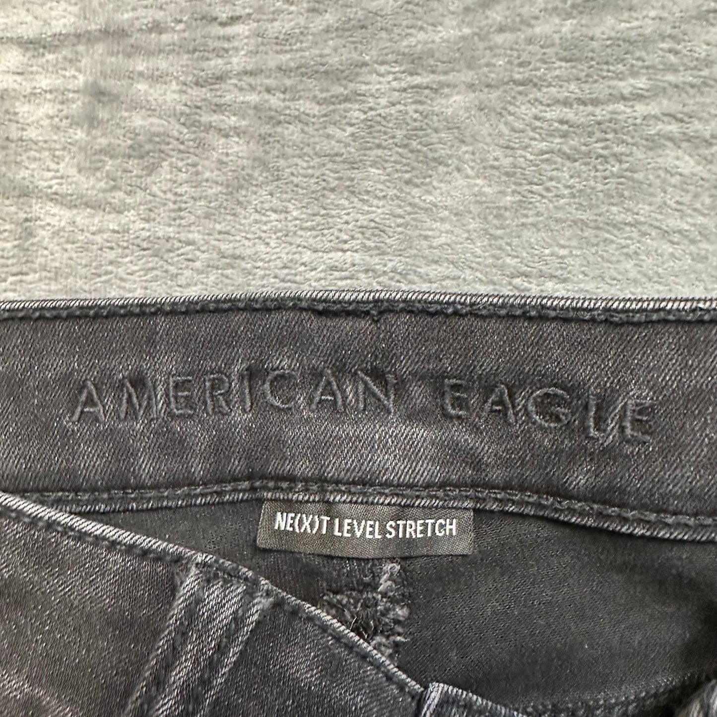 New American Eagle Cut-Off Jean Shorts Women's Size 2 Black