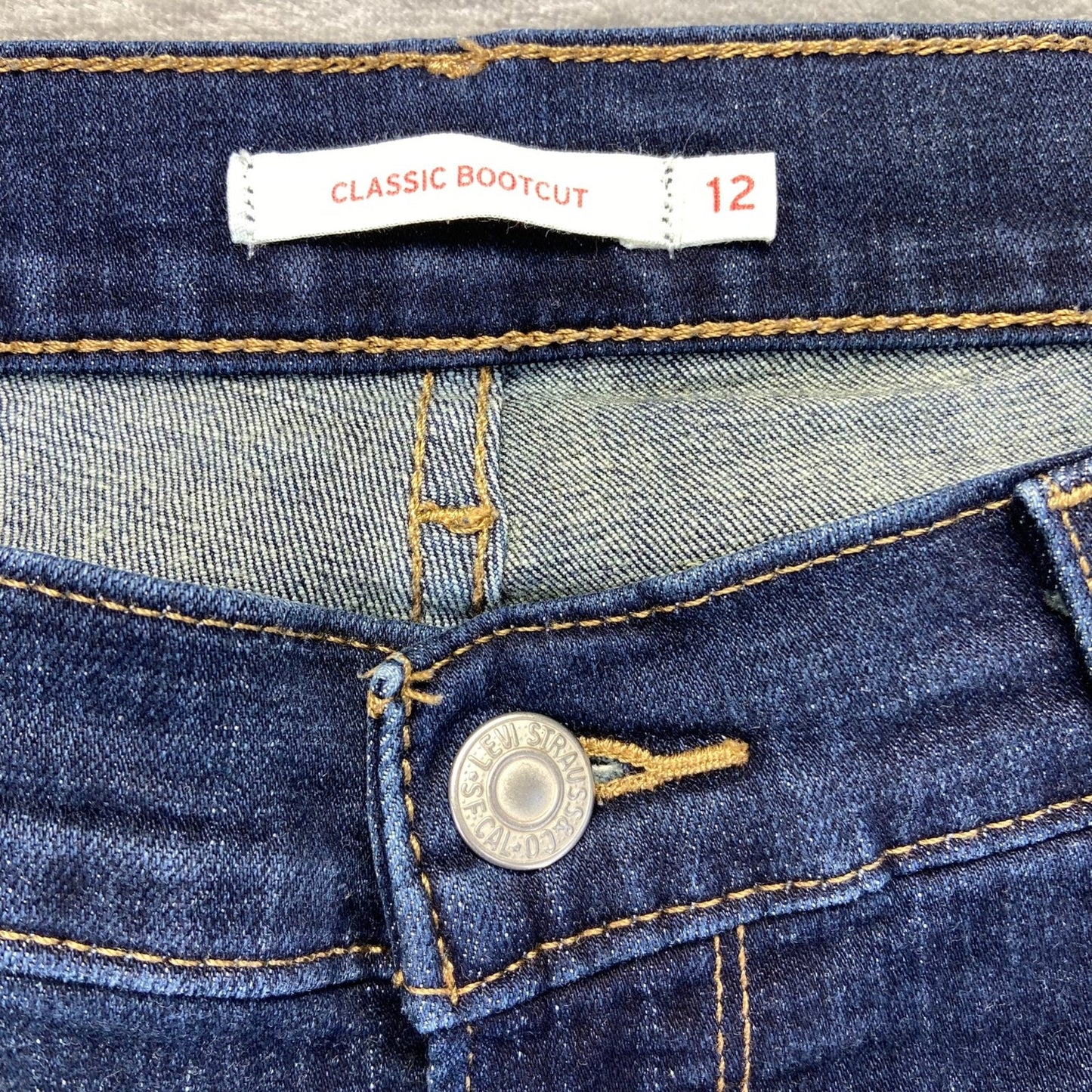 Levi's Classic Bootcut Women's Jeans Size 12 Dark Blue Denim