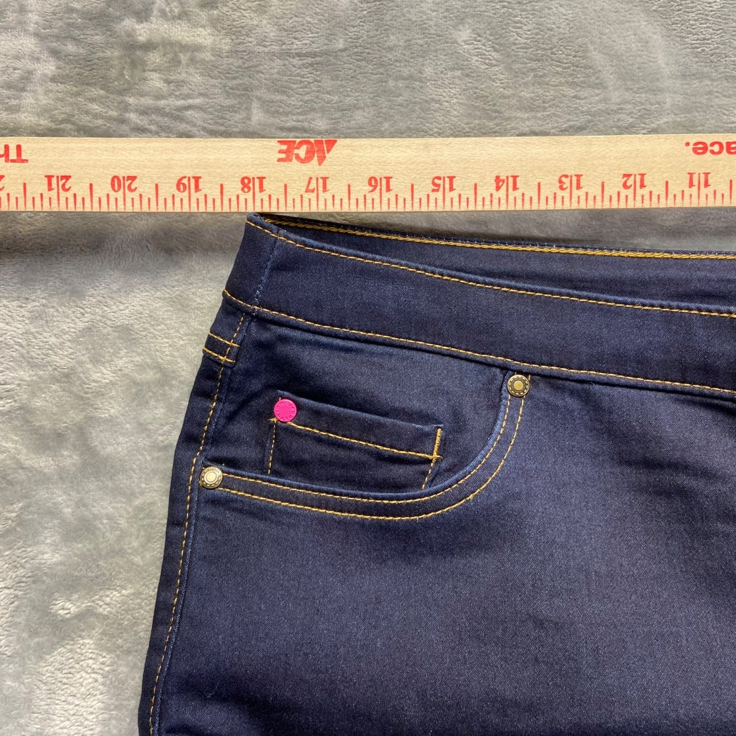 New Pajama Jeans Women's Straight Leg Jeans Size XLP Petite Dark Blue