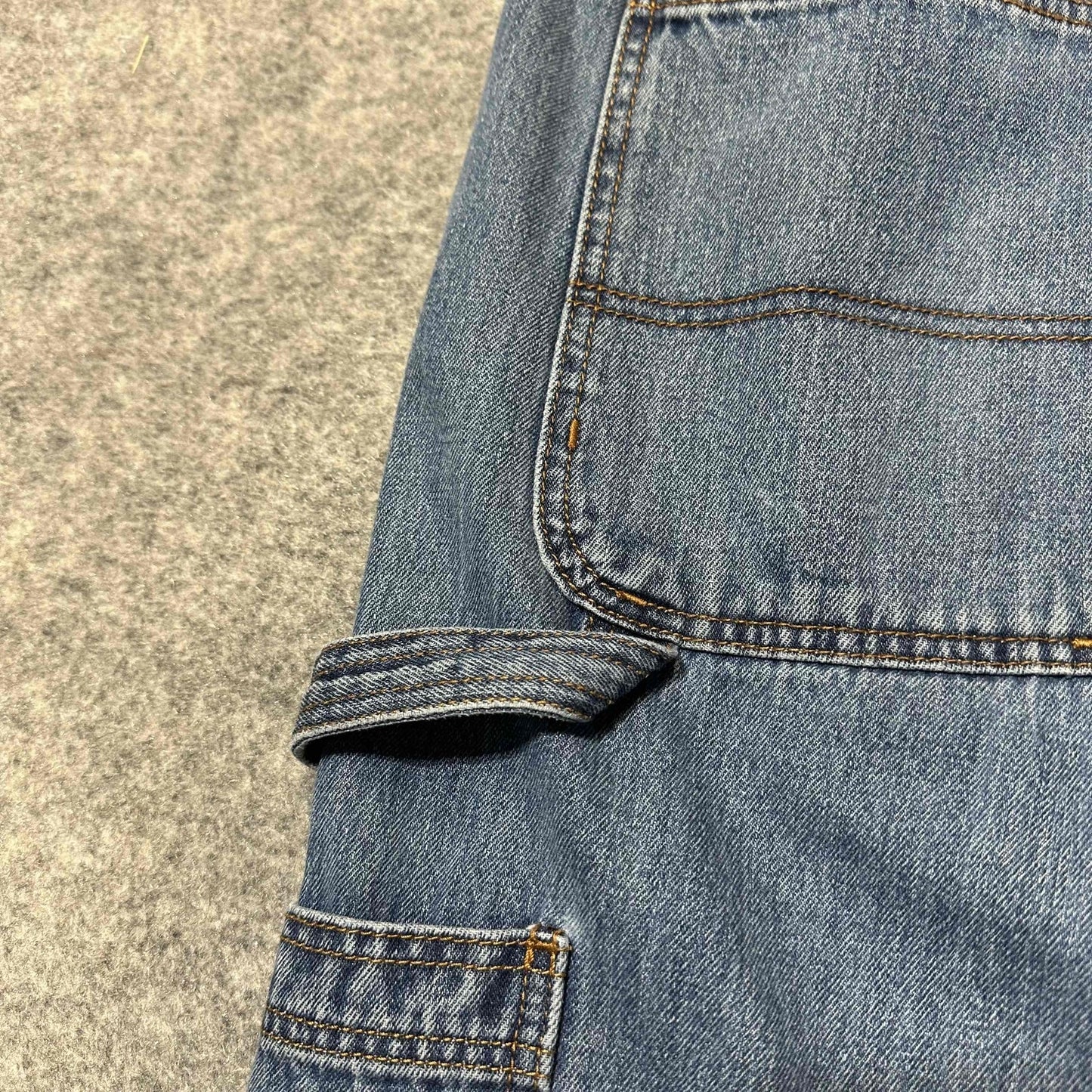Wolverine Men's Boulder Straight Leg Cargo Work Jeans Size 40/30 Blue Wash Denim