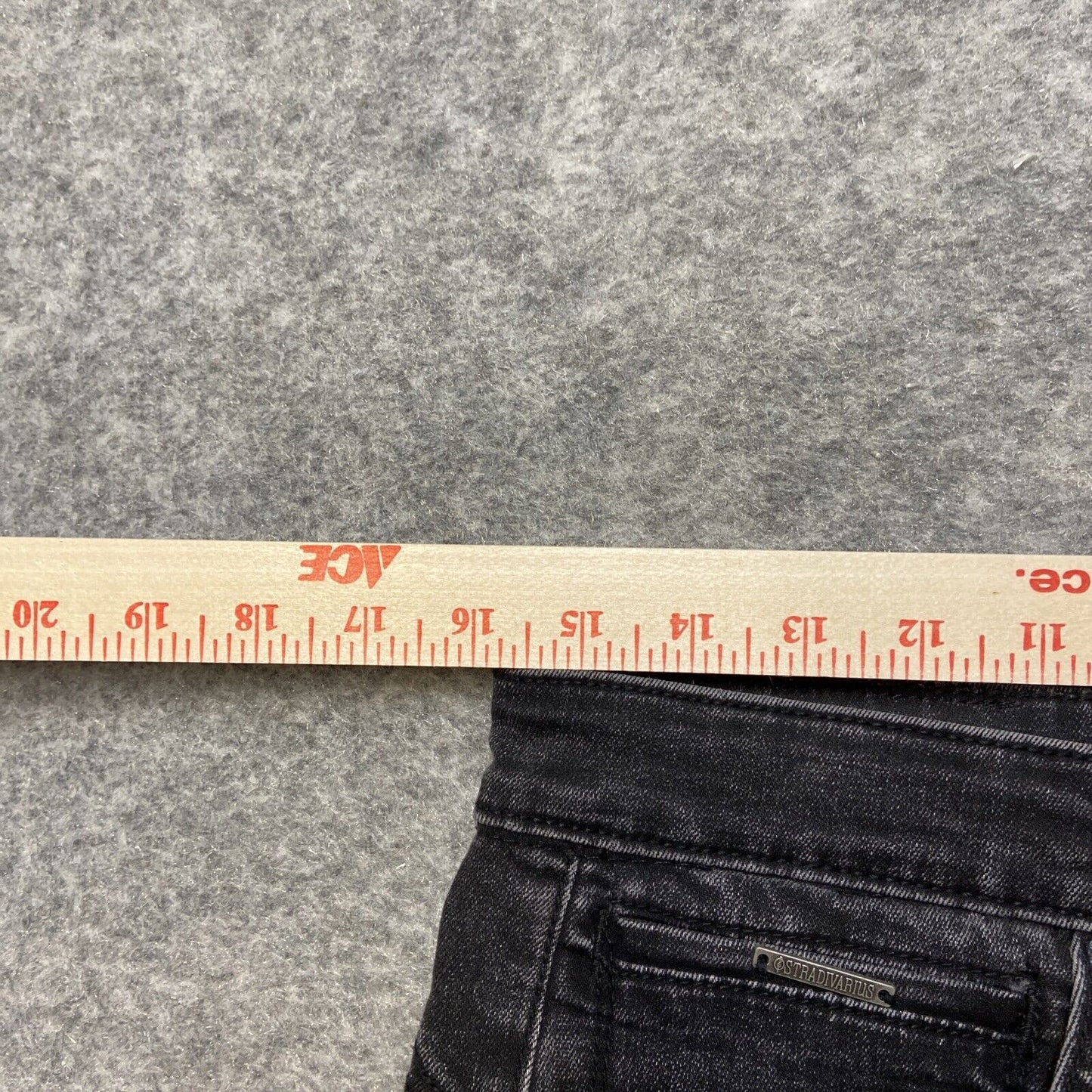 Stradivarius Skinny Jeans Women's Size UK 14 | US 10 Black Denim EUC