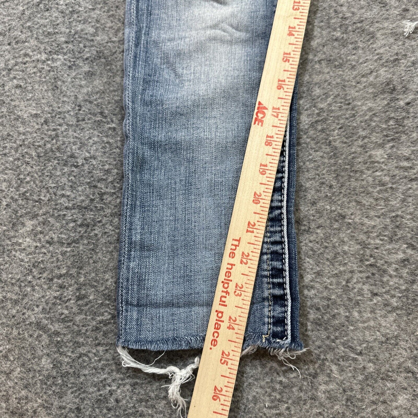 Miss Me Signature Skinny Cropped Jeans Women's Size Light Blue Faded Jeans