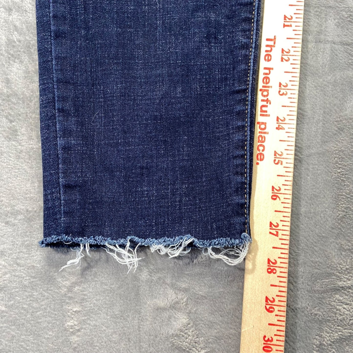 Levi's 711 Skinny Women's Jeans Size 33 Dark Wash Denim