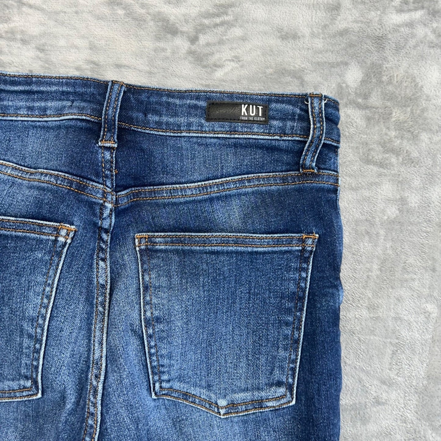 KUT From The Kloth Women's Rachael Fab Ab Mom Jeans Size 0 Blue Distressed