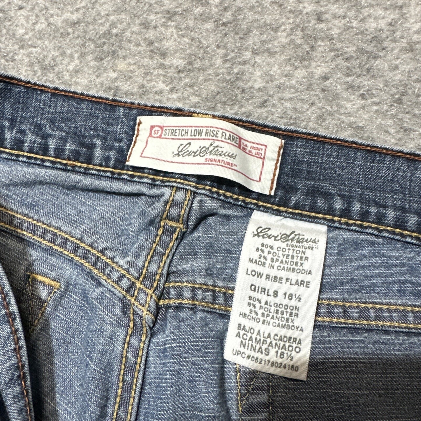 Levi Strauss Signature Girls' Low Rise Flare Stretch Jeans Size 16.5 Blue Denim