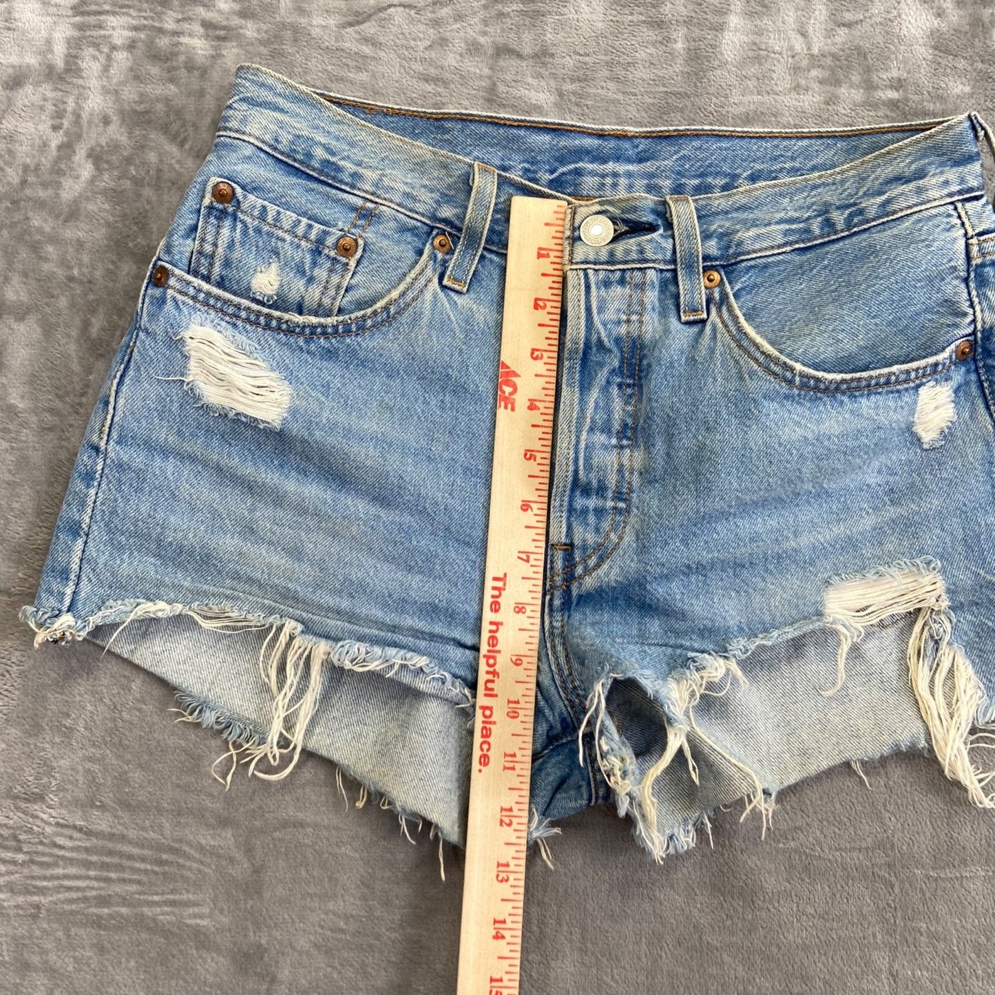 New Levi's 501 Distressed Cutoff Denim Shorts Women's Size 27 Blue Button Fly