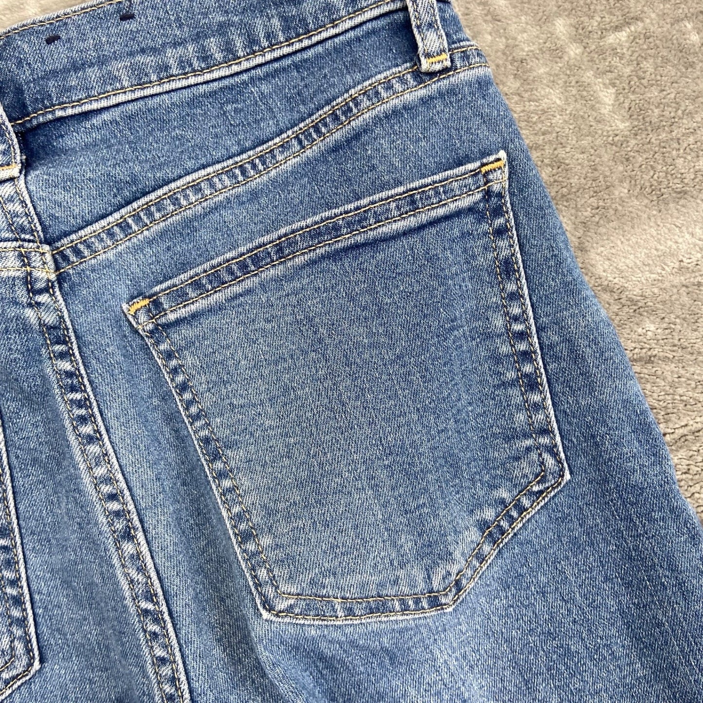 GAP Vintage Slim Jeans Women's Size 25 Medium Blue Denim Mid Rise