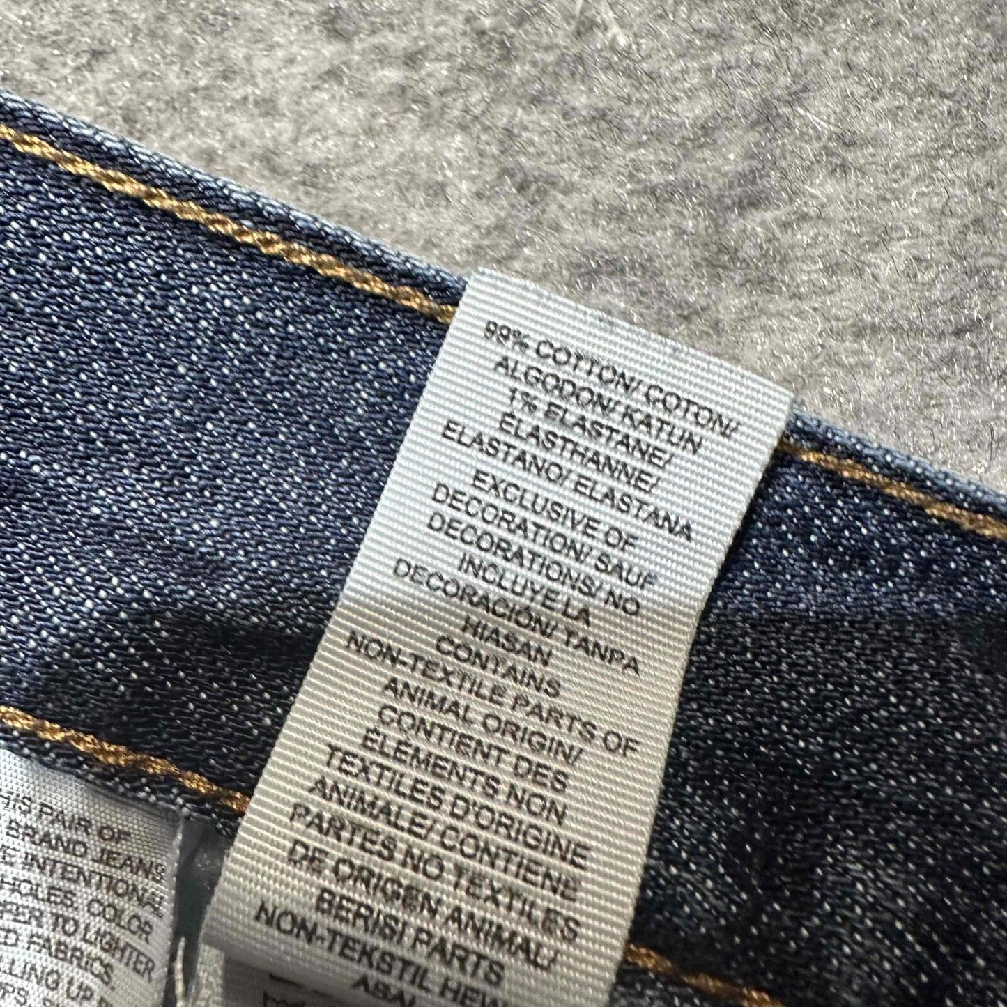Lucky Brand 221 Men's Straight Frayed Hem Jeans Size 36x30 Blue Medium Wash