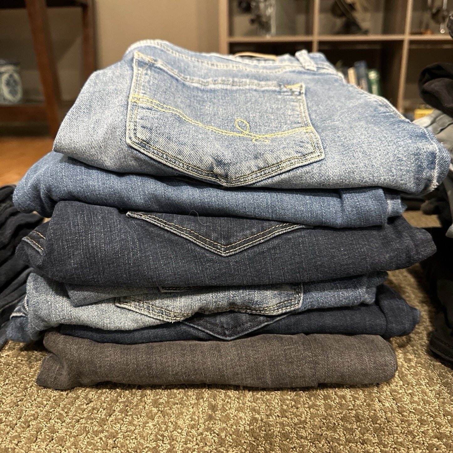 Mystery Bundle of 3 Levi's Grade A Mixed Women's Jeans Size 30 / 10 All Washes
