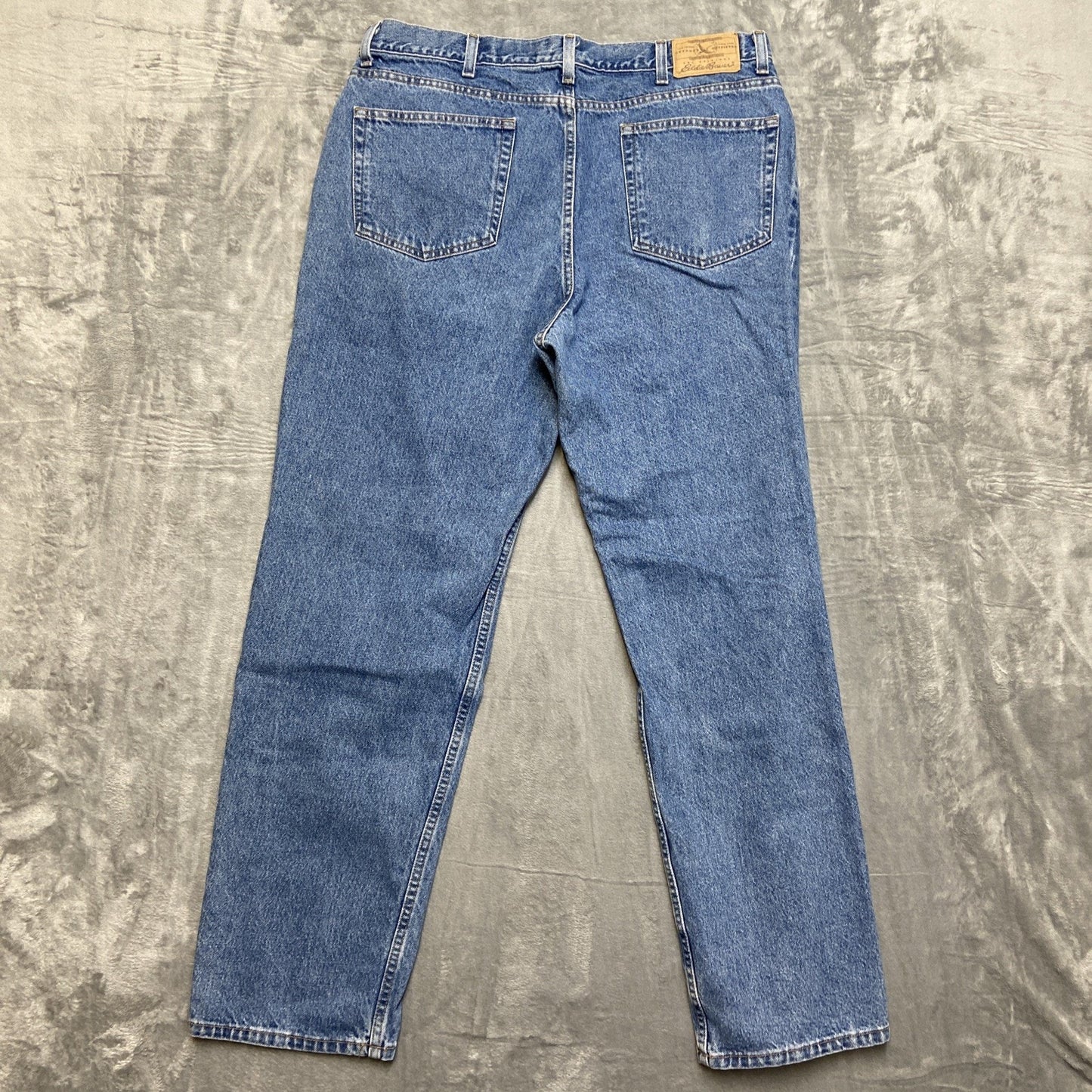 Vintage Eddie Bauer Loose Fit Straight Jeans Men's Size 38x34 Med Blue Denim