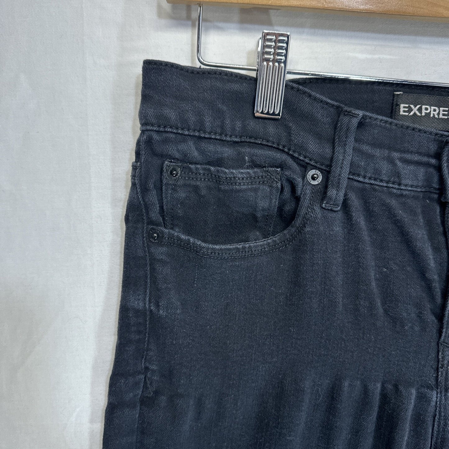 Express Jeans Women's Size 6R Mid Rise Jegging Black Slim Fit Denim