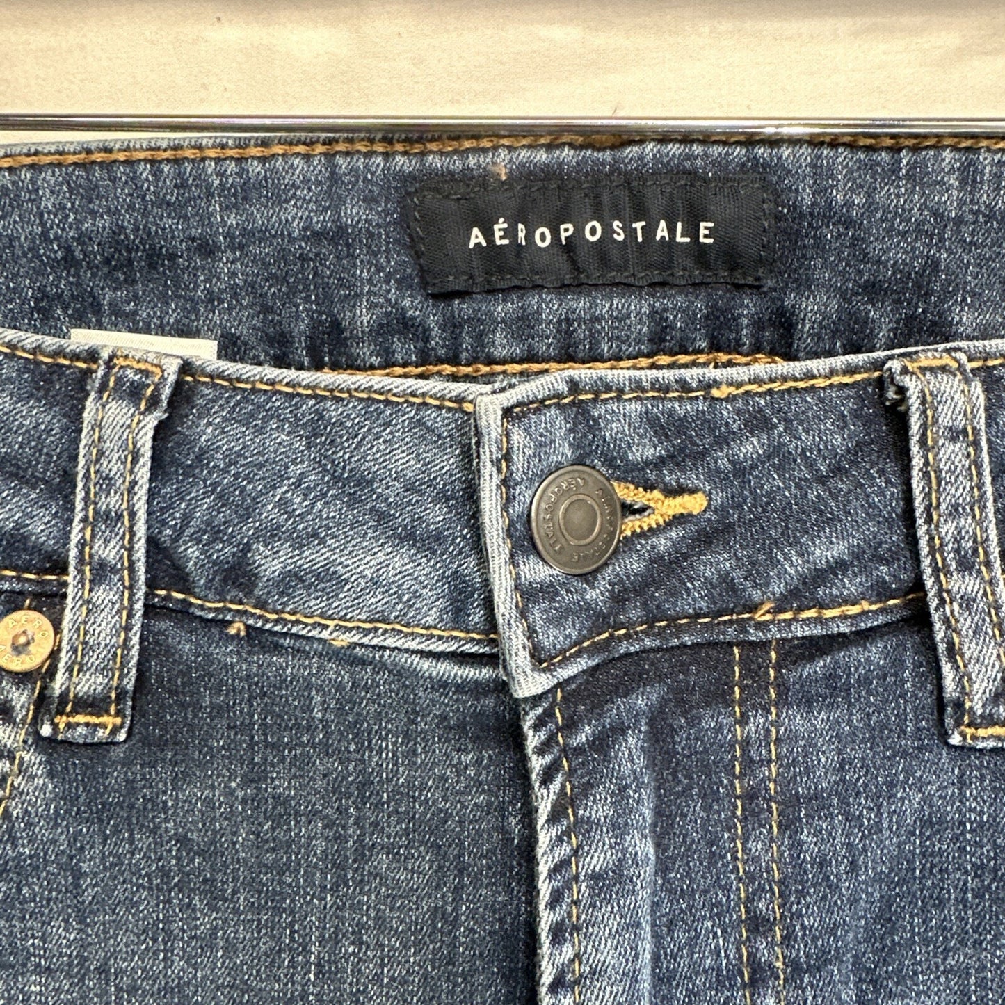 Aeropostale Jeans Men’s 30x32 Slim Straight Mid Rise Medium Wash Denim