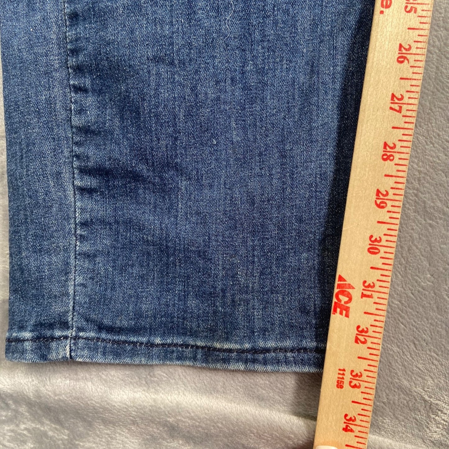 Levi's 541 Athletic Fit Men's Jeans 40x34 Blue Denim Cotton Blend