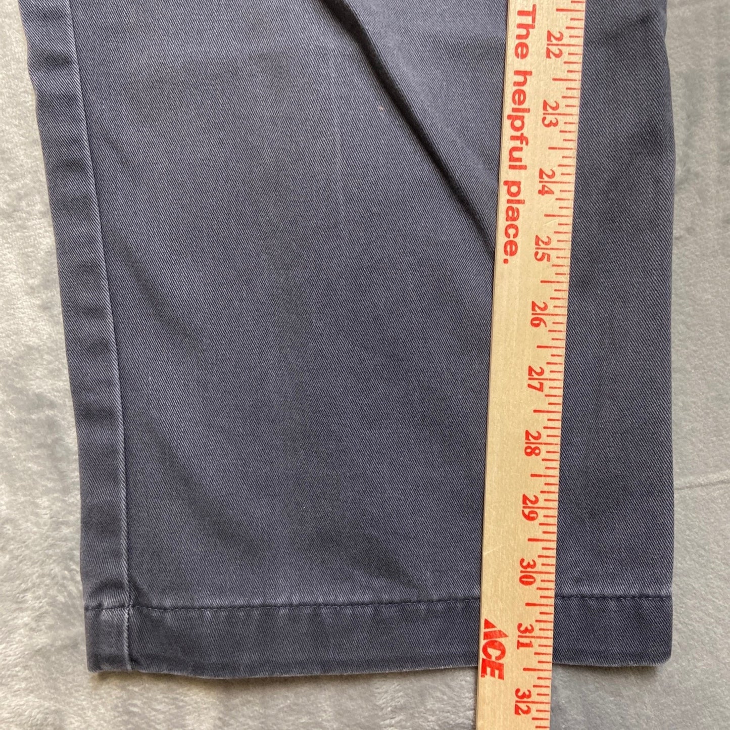 Vintage Eddie Bauer Men's Relaxed Fit Pleat Khakis Pants 36x32 Blue Pants