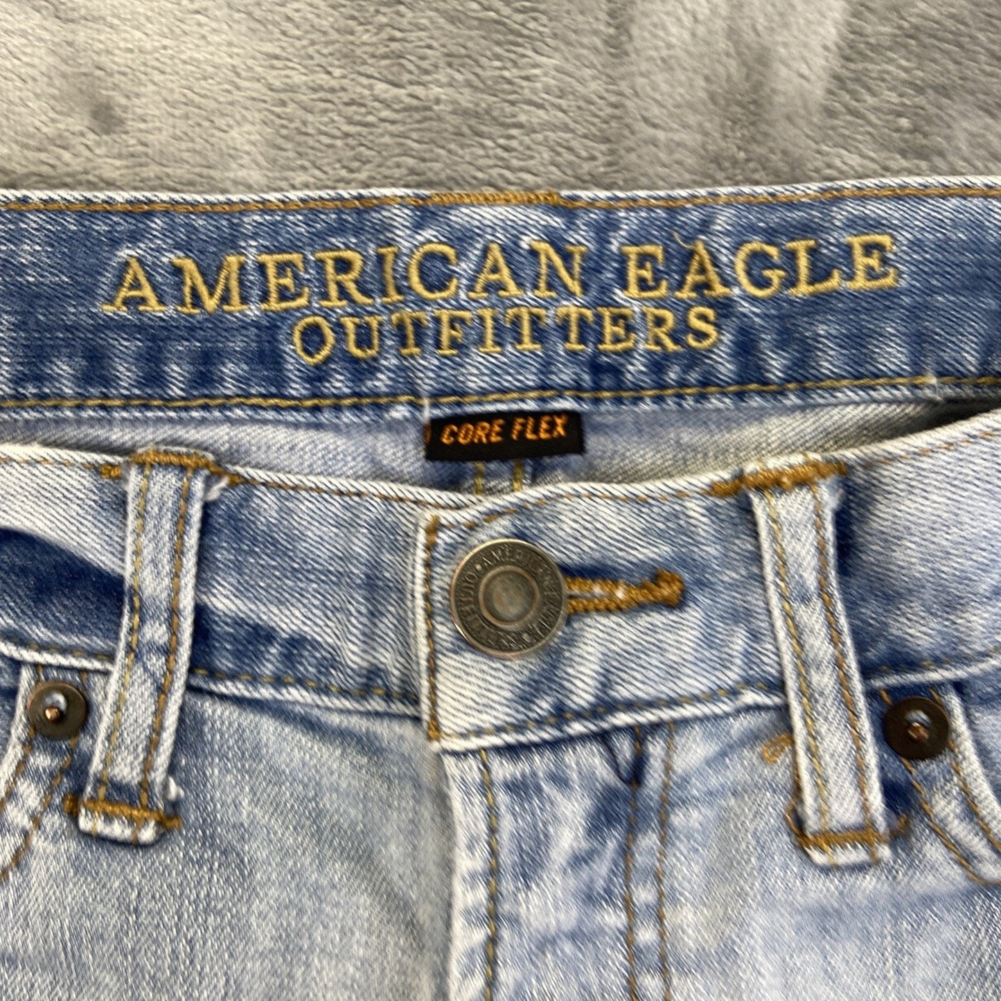 American Eagle Core Flex Slim Jeans Men's Size 28x28 Light Blue Denim