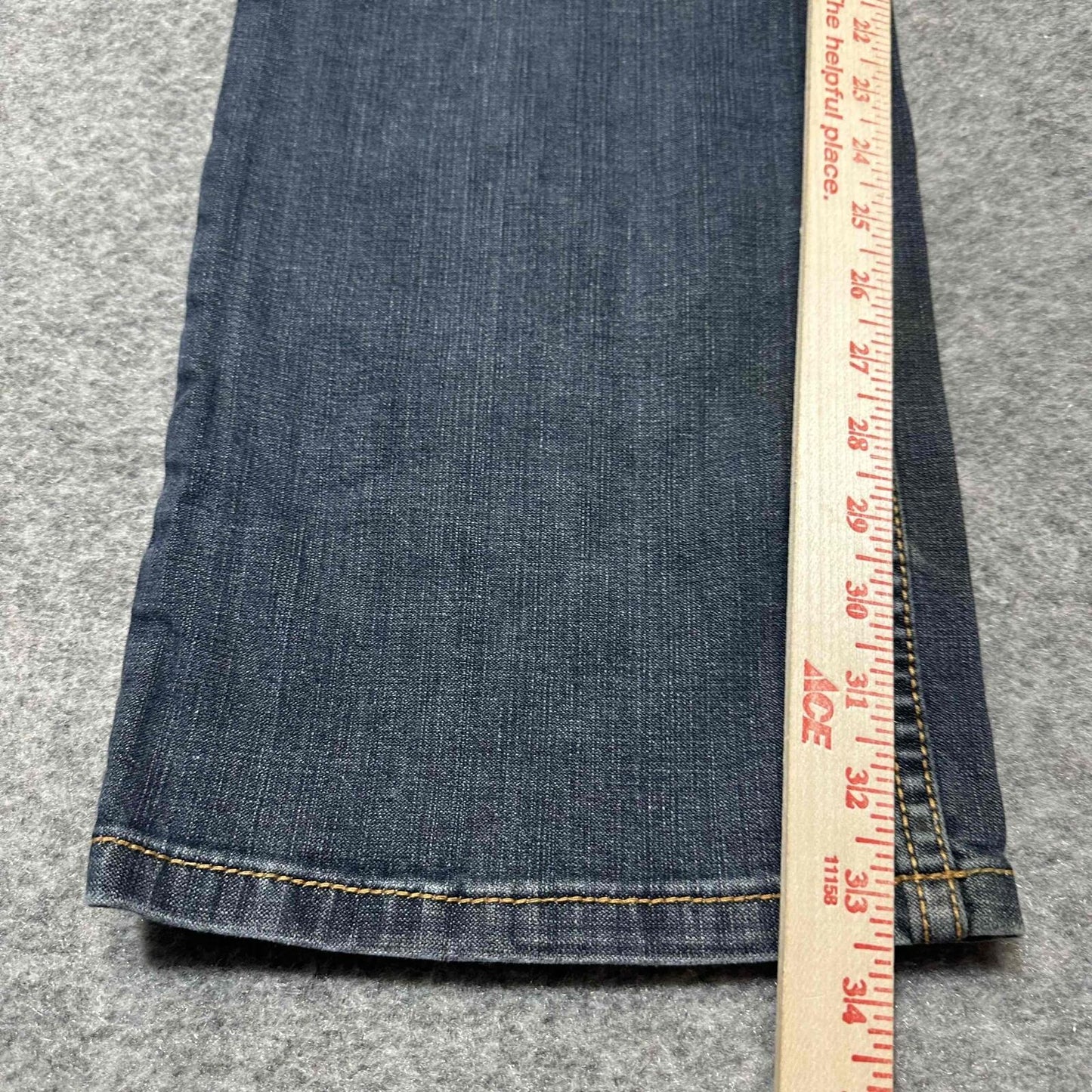 Cowgirl Up Women's Bootcut Jeans Size 12 Black Dark Wash Denim
