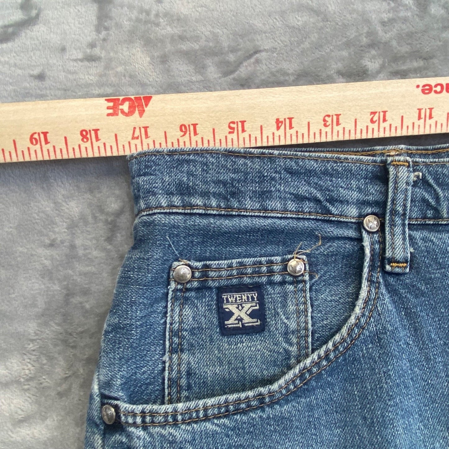 Wrangler Men's 20Xtreme Boot Cut Jeans Size 34x32 Blue Denim