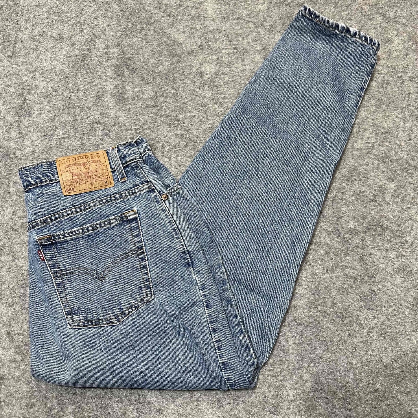 Vintage Levis 550 Women's Relaxed Fit Tapered Leg Jeans Size 16 WM Blue Denim