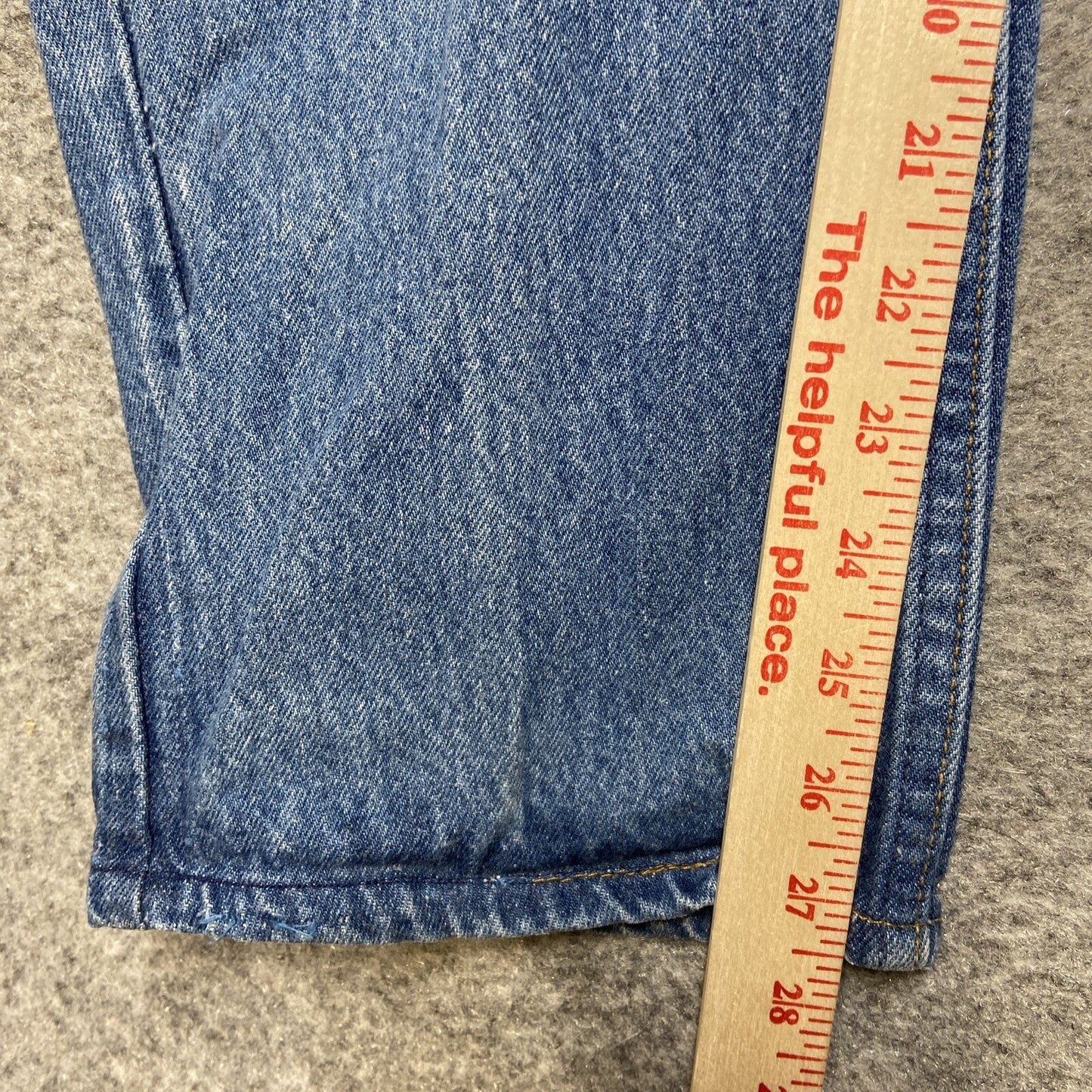 Levi's Strauss Signature Cropped Jeans Men Size 46x32 Blue Denim