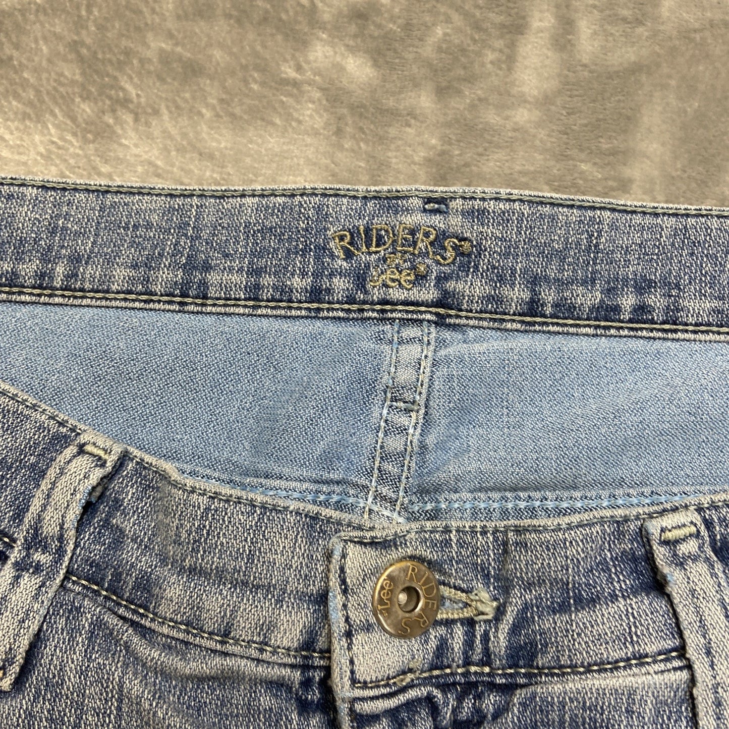 Riders By Lee Classic Fit Straight Jeans Womens Sz 12P Petite Light Blue Denim