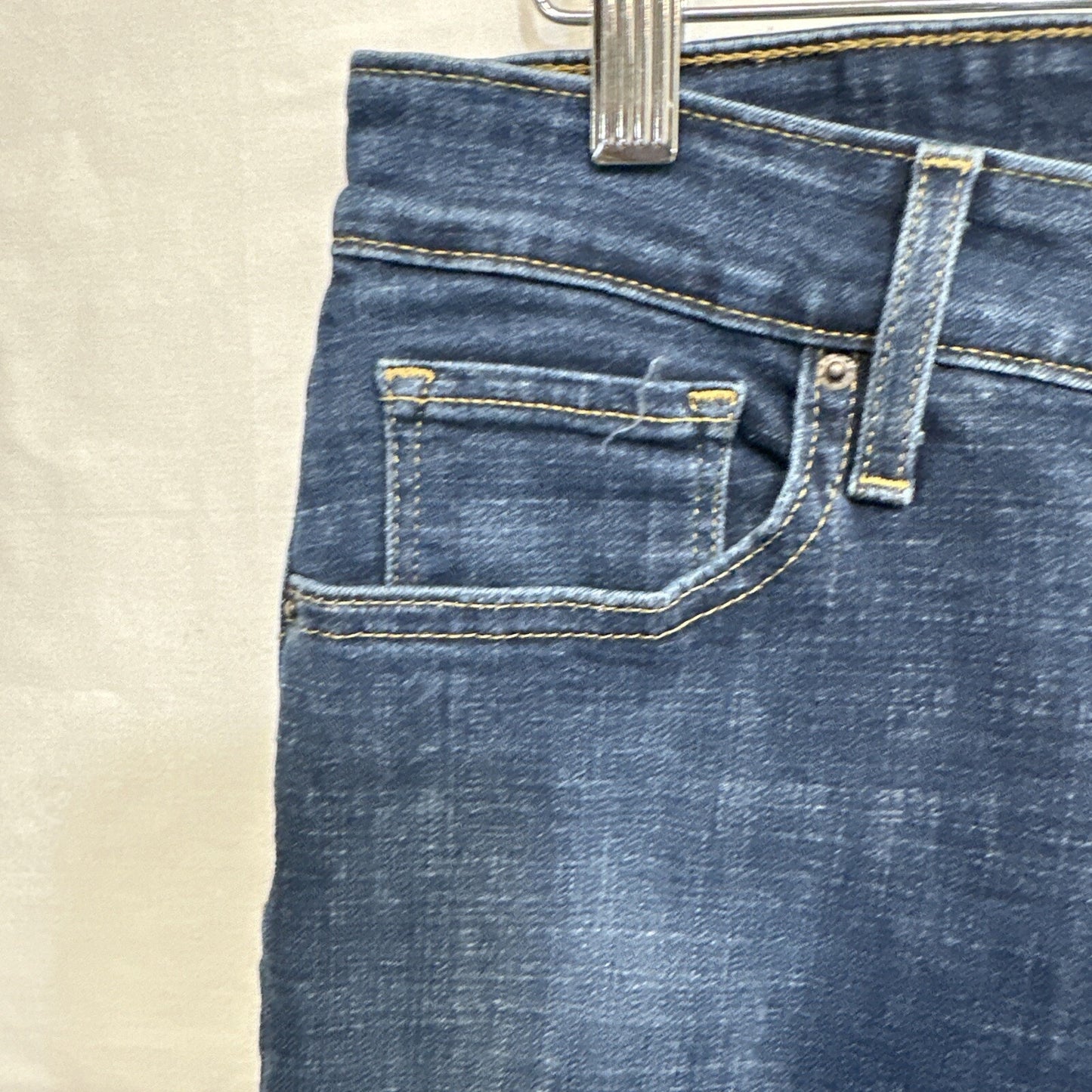 Levi's 721 Jeans Womens Size 28 High Rise Skinny Blue Dark Wash Distressed Crop