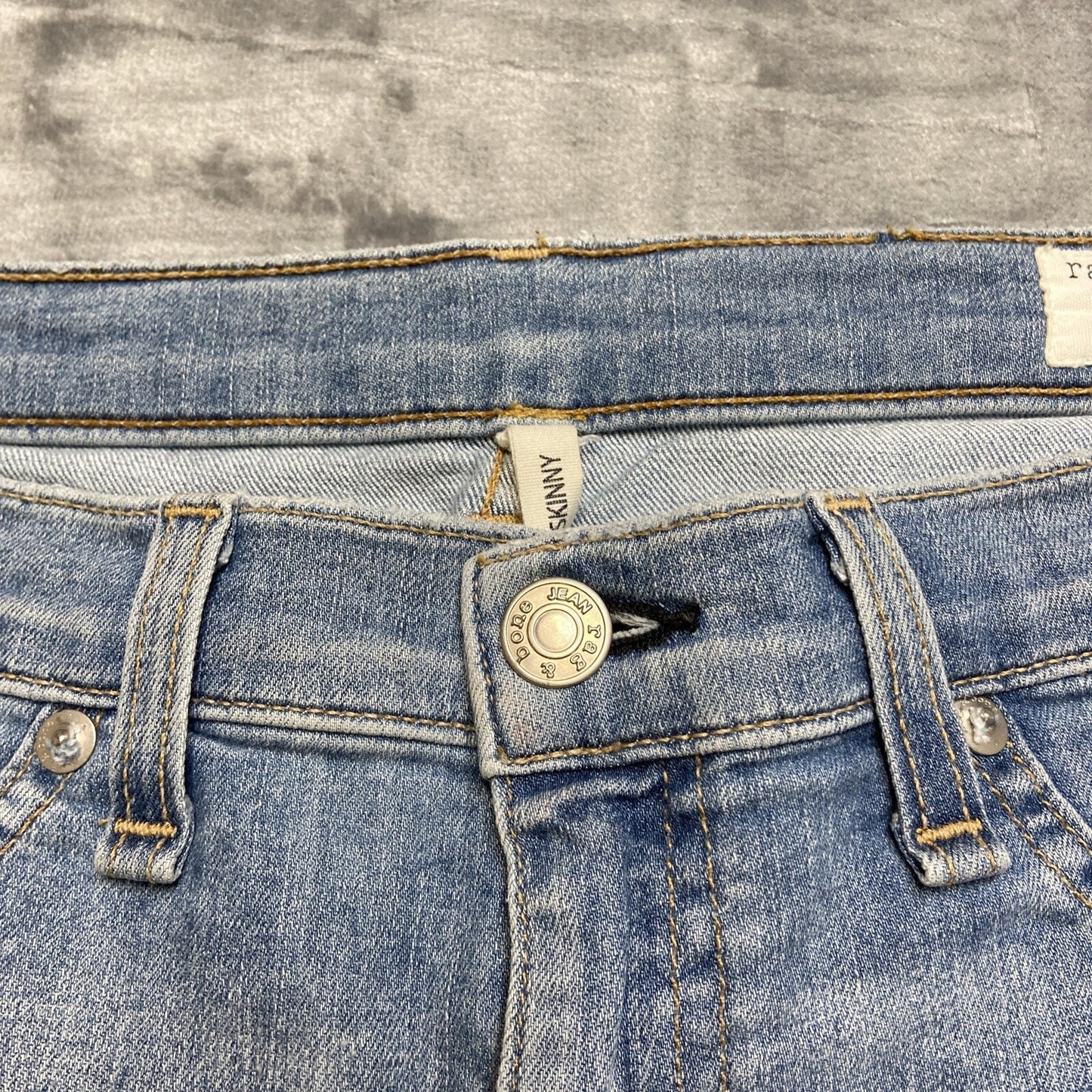 Rag & Bone Distressed Skinny Jeans Women’s Size 29 Light Blue Denim