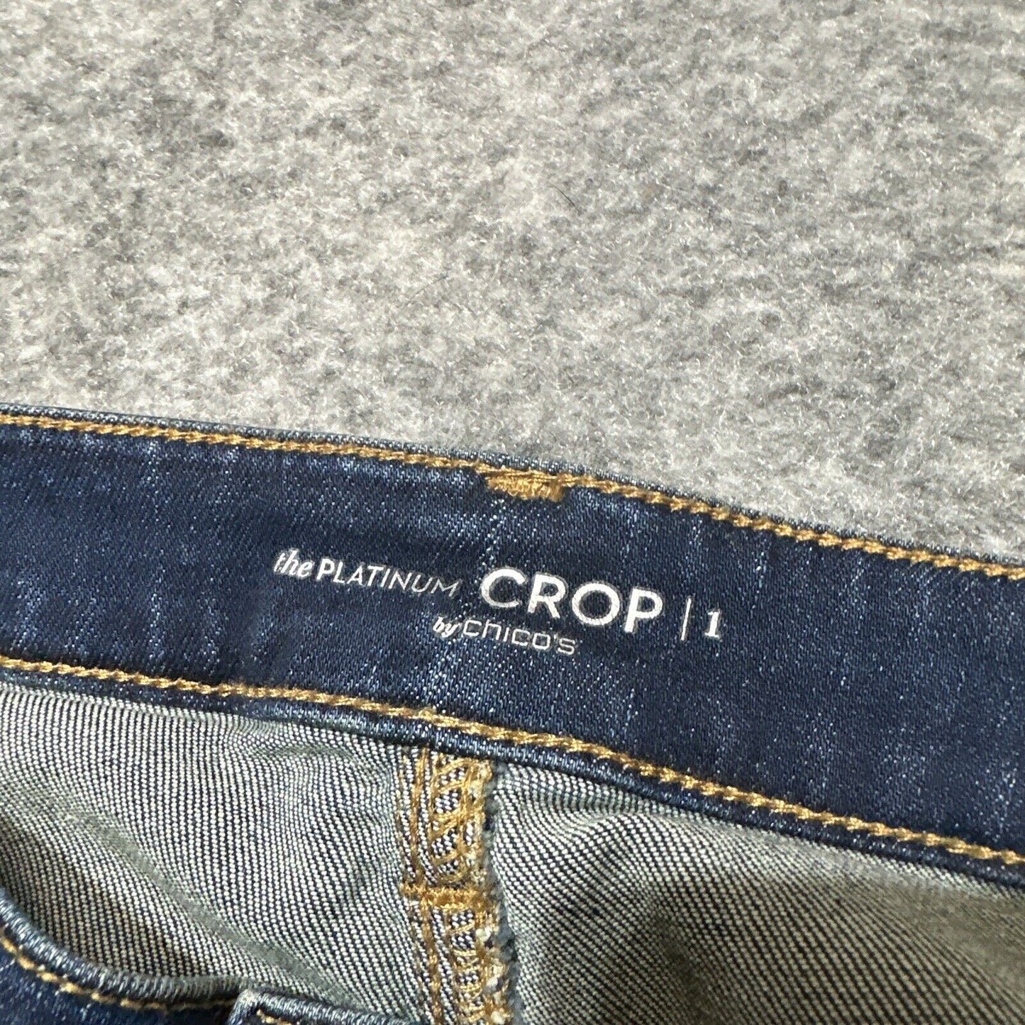 Chico's The Platinum Crop Women's Jeans Size 1 *US Size 12 / 31* Blue Dark Denim