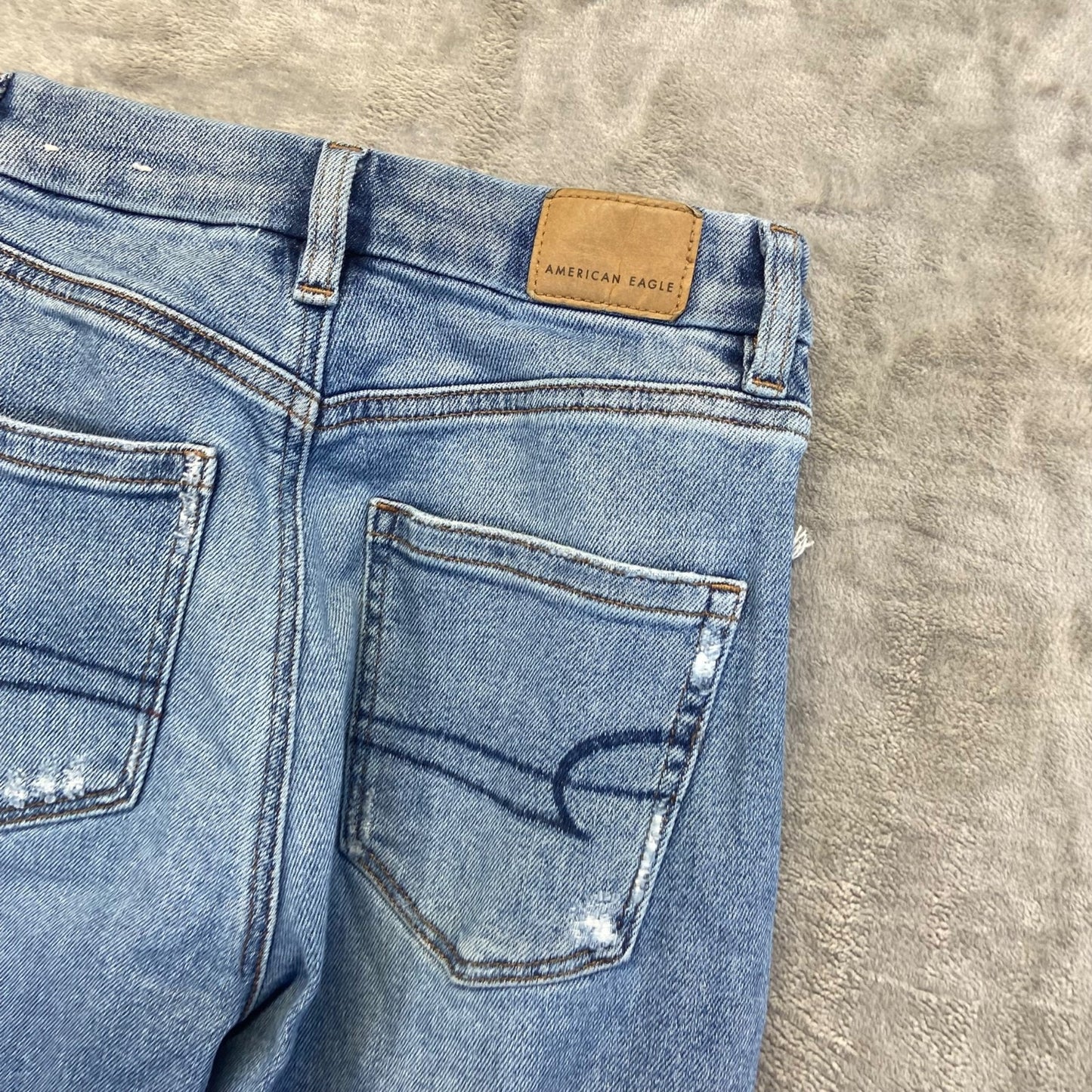 American Eagle Women's Curvy Mom Jeans Size 00 Blue Distressed Denim