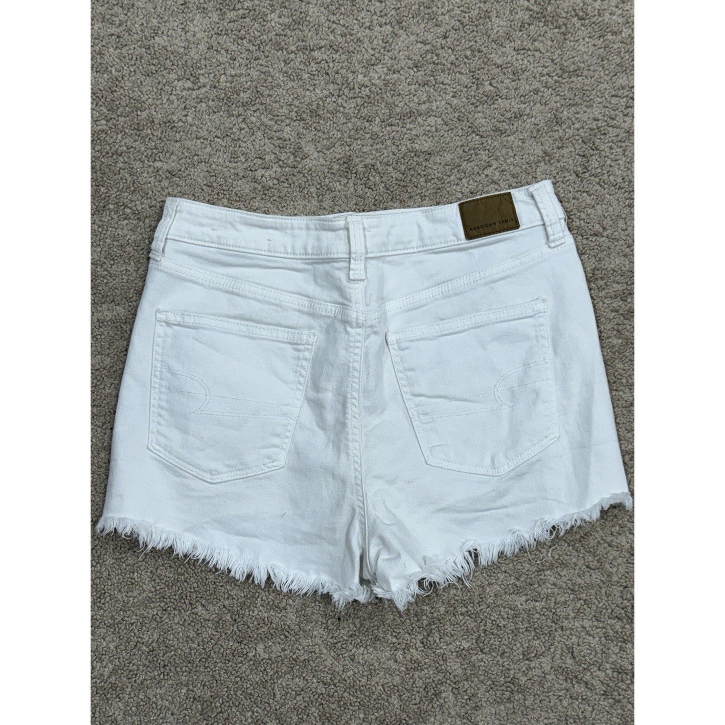 American Eagle Mom Short White Cutoff Size 8