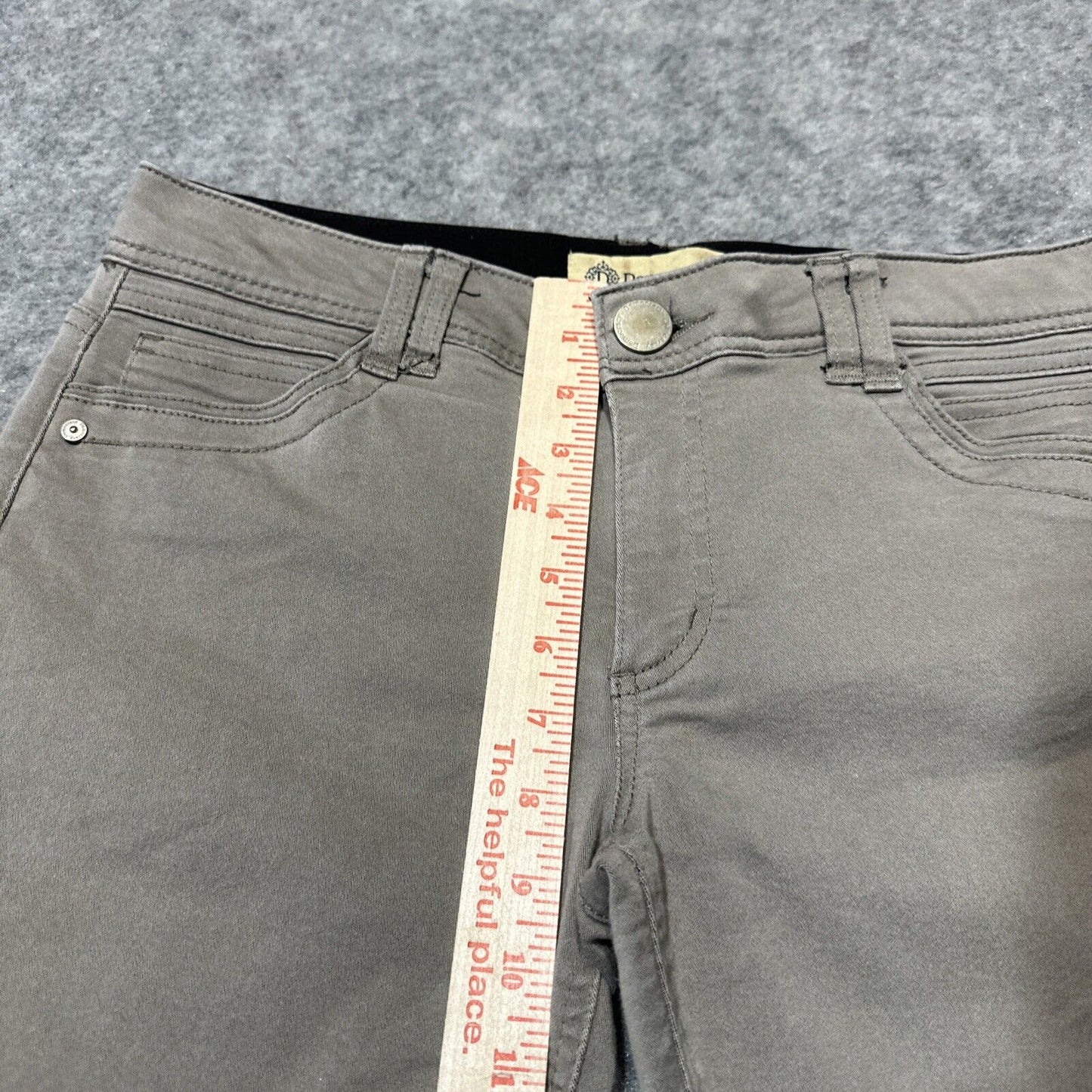 Democracy AB Technology Women's Skinny Jeans Size 8 Gray Stone Denim