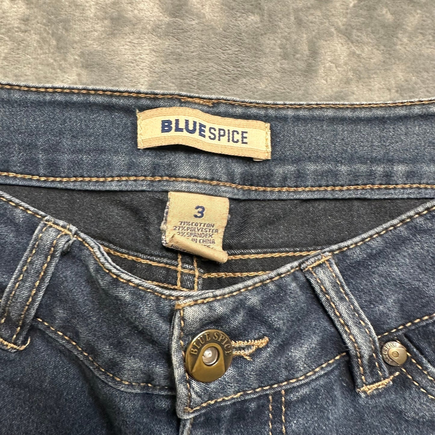BLUESPICE Low Rise Skinny Jeans Women's Size 3 Blue Denim Dark Wash Stretch