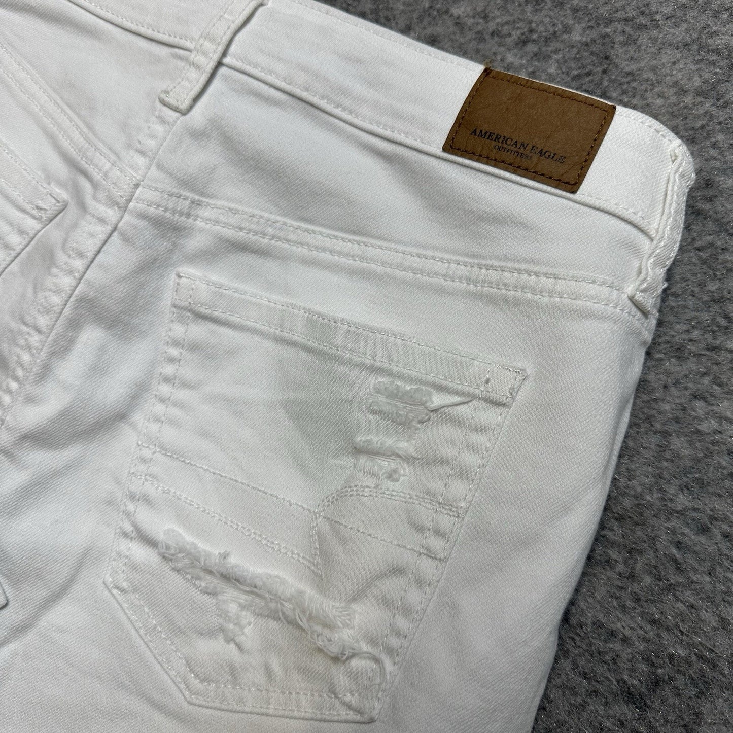 American Eagle Distressed Stretch Mini Jean Skirt Women's Size 4 White Denim