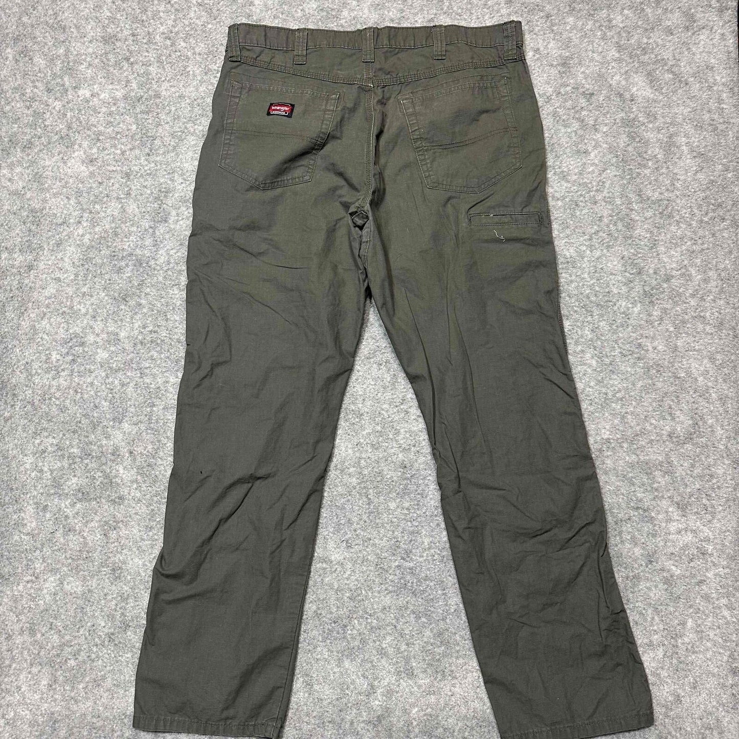 Wrangler Workwear Men's Bootcut Cargo 5 Pocket Design Pants 38x32 Green Dark