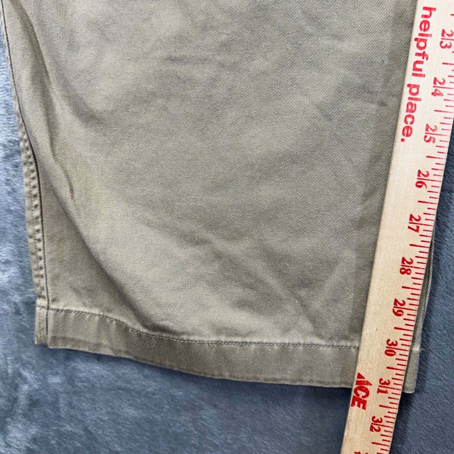 Duluth Trading Men's Khaki Chino Pants Size 48x32 Cotton Pleated #534424
