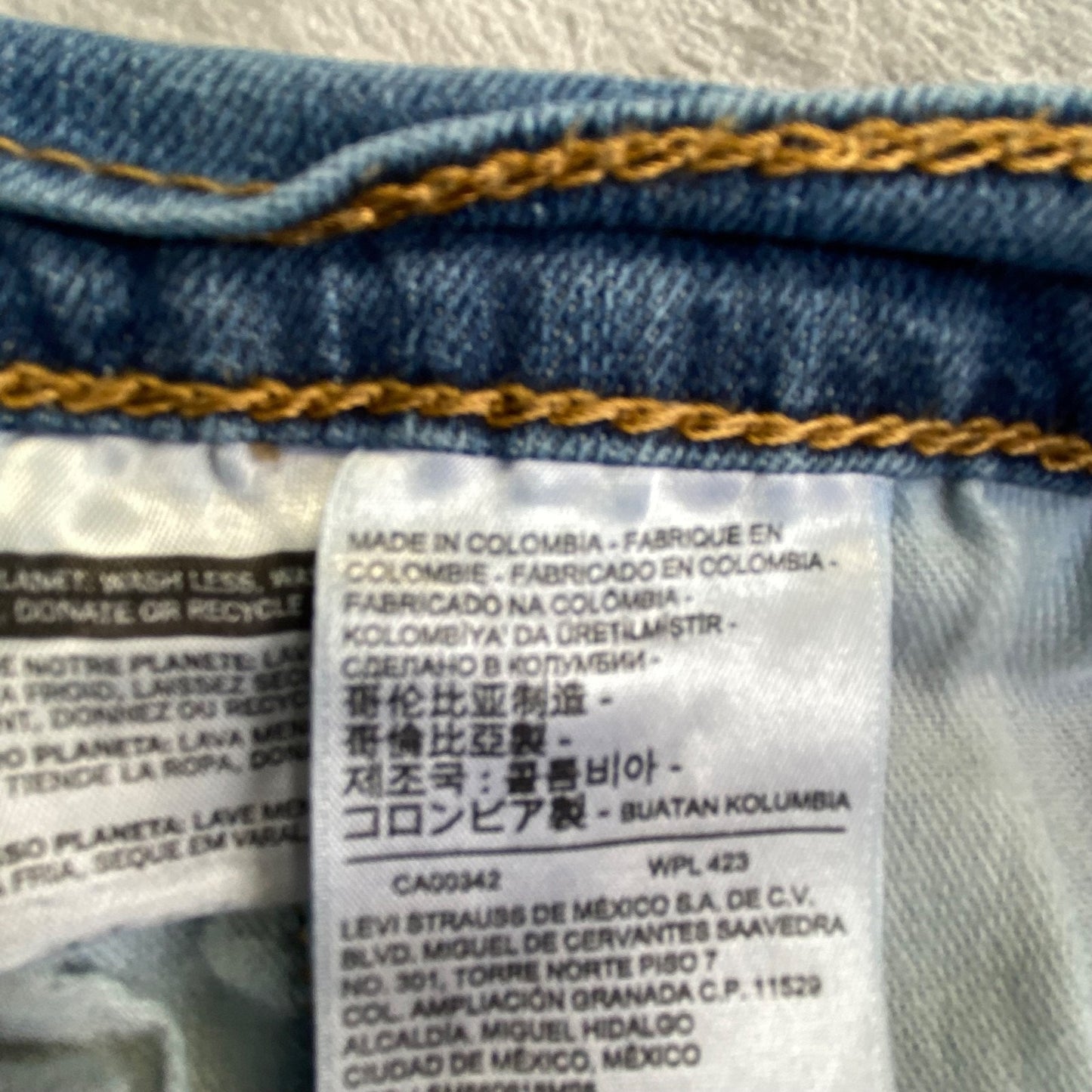 Levi's 559 Relaxed Straight Men's Jeans 44x34 Blue Denim Casual