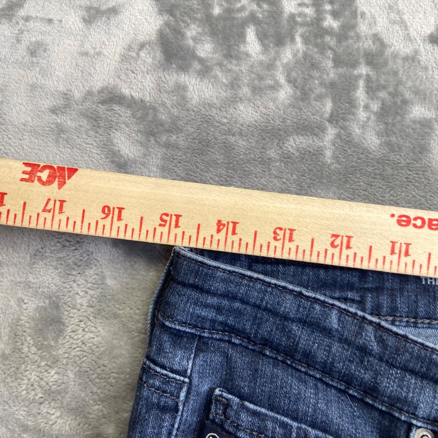 AG Adriano Goldschmied Women's Super Skinny Ankle Jeans 28R Blue