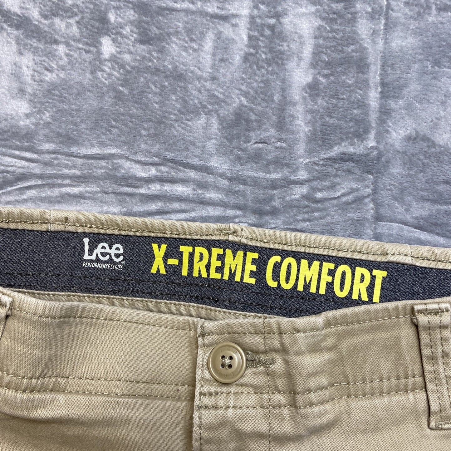 Lee X-treme Comfort Chinos Men's Size 32x30 Pants Brown