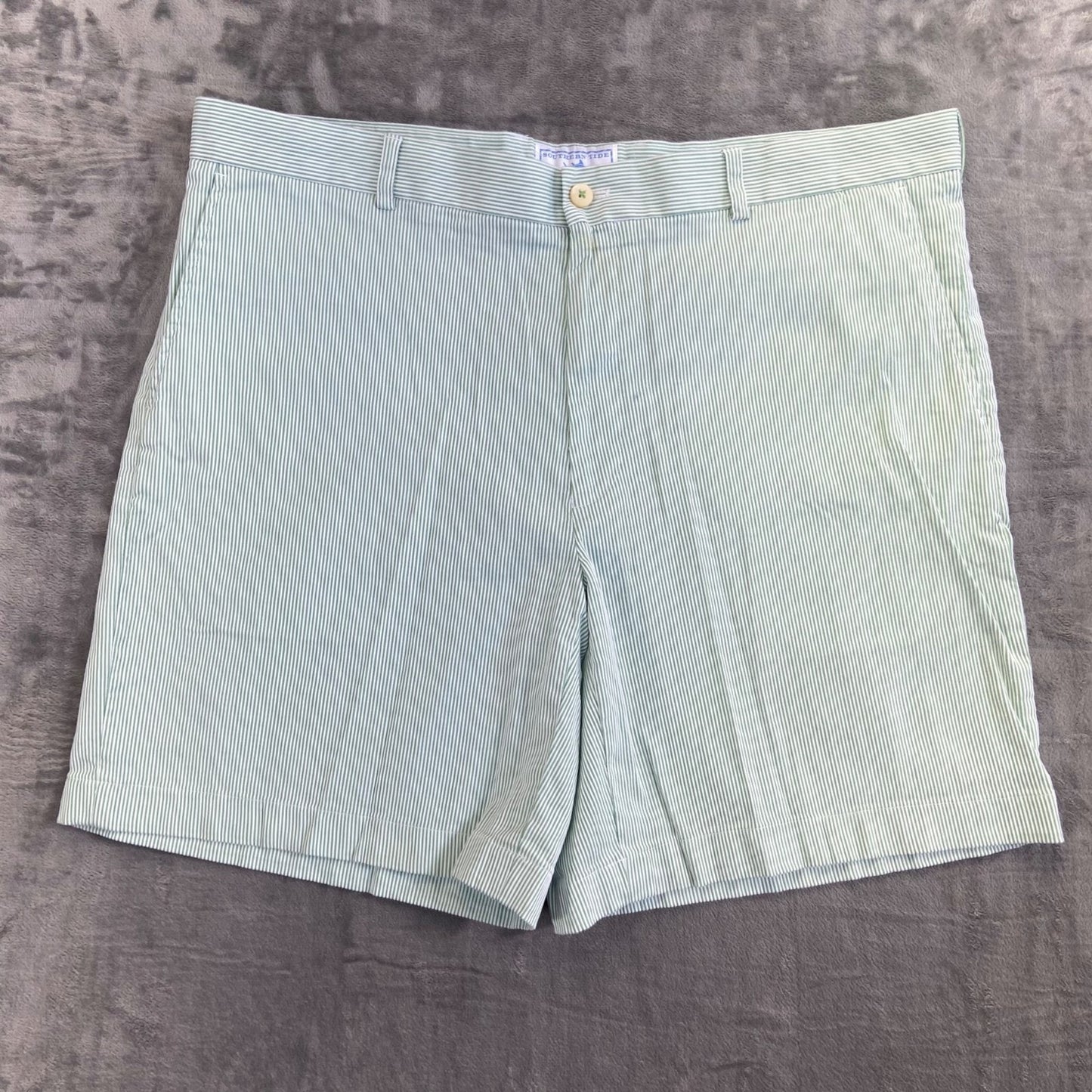 Southern Tide Men's Striped Shorts Size 42 Green