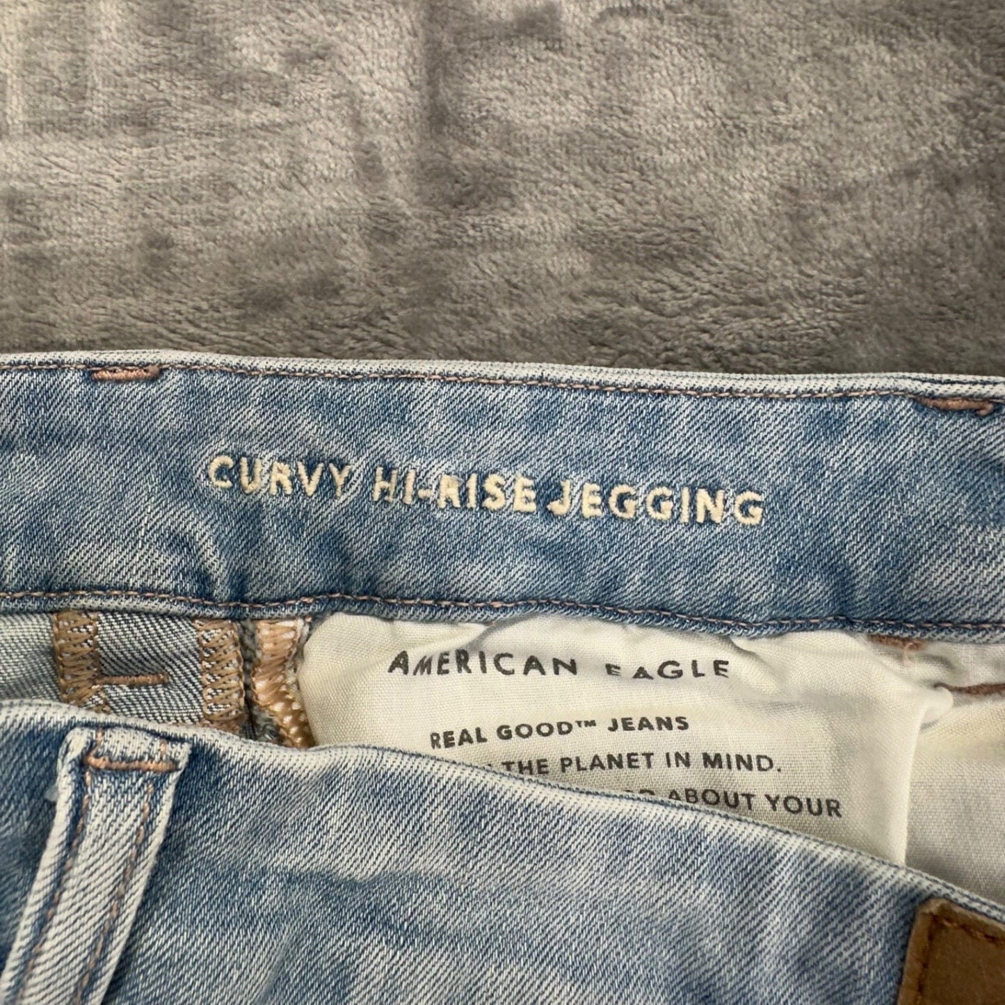 American Eagle Women's Stretch Curvy High Rise Jegging Women's 8 Reg Light Blue