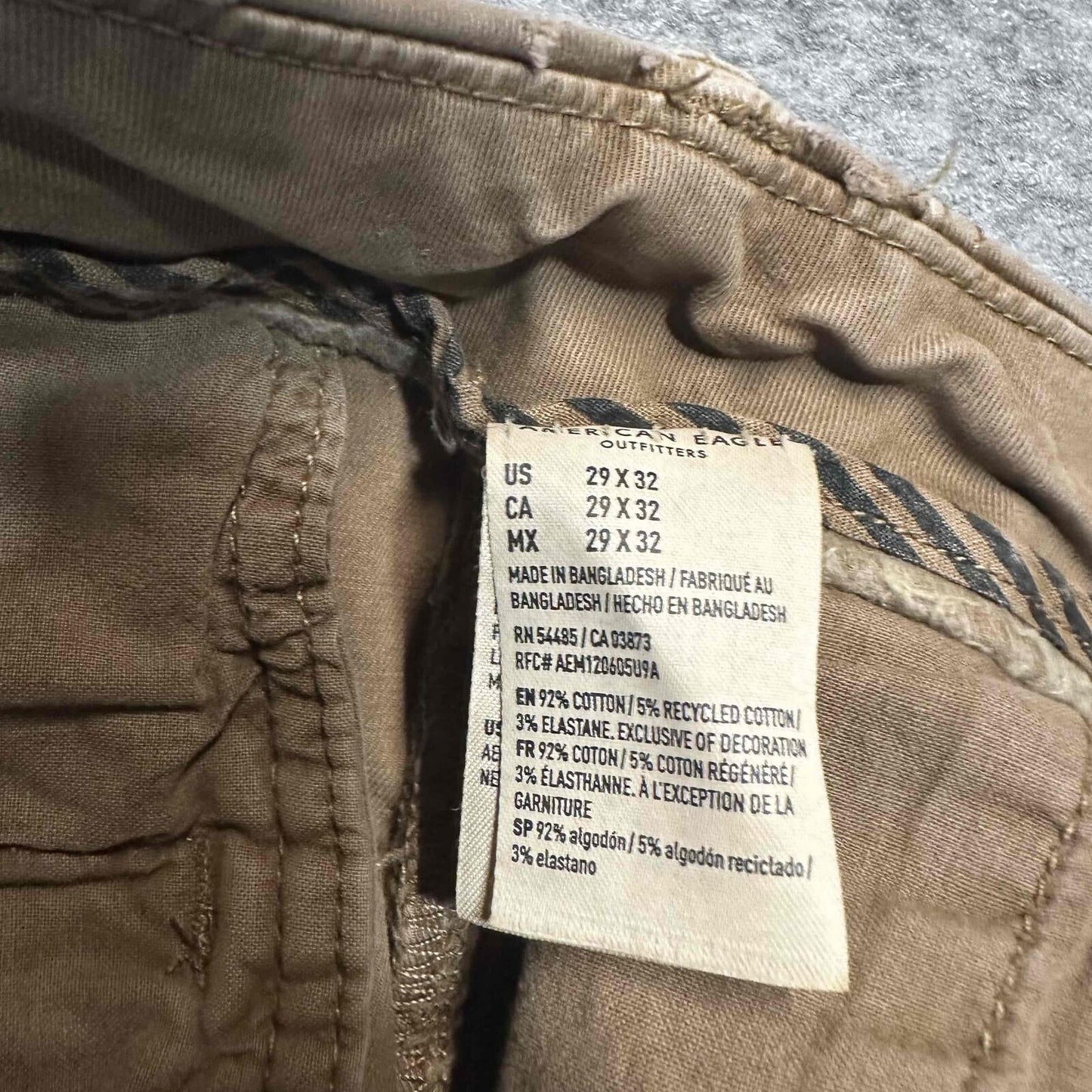 American Eagle Men's Chino Pants Size 29x32 Beige Medium Wash