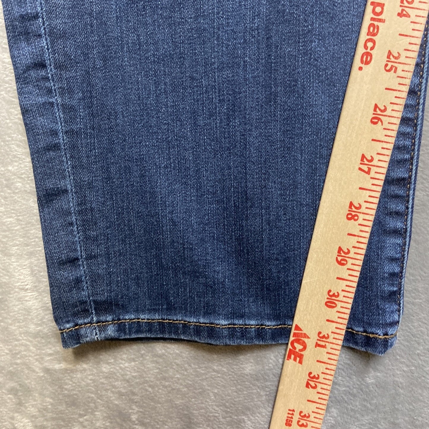 34 Heritage Courage Mid Rise Straight Jeans Men’s Size 40x32 Blue Denim EUC