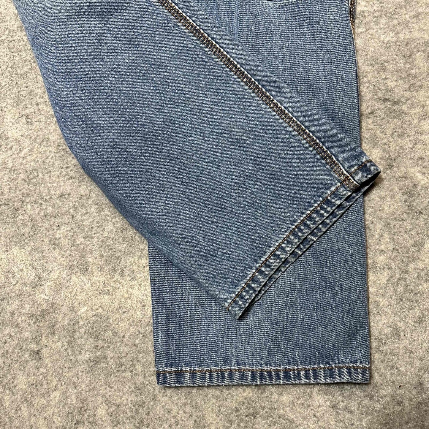 Wolverine Men's Boulder Straight Leg Cargo Work Jeans Size 40/30 Blue Wash Denim
