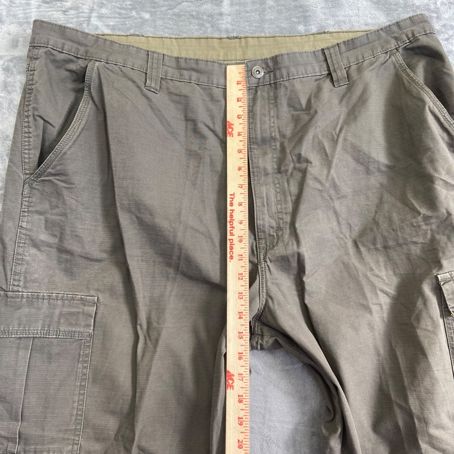 Wrangler Cargo Pants Men's 44x32 Gray Cotton Outdoor