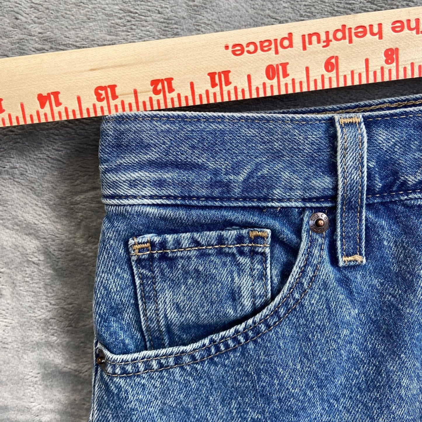 New Levi's High Waisted Mom Shorts Women's Size 24 Blue Denim Medium Wash