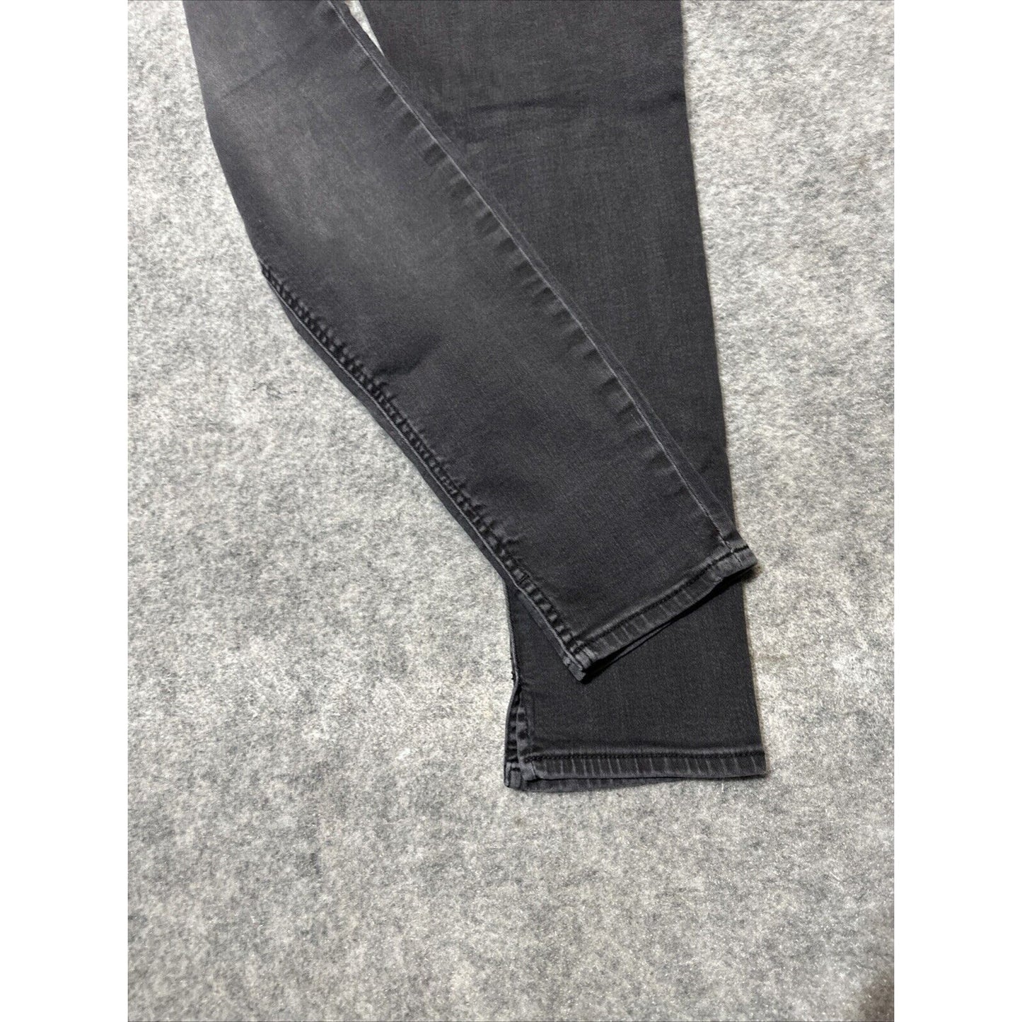 KUT From The Kloth Women's Distressed Skinny Jeans Size 8 Black Dark Wash Denim
