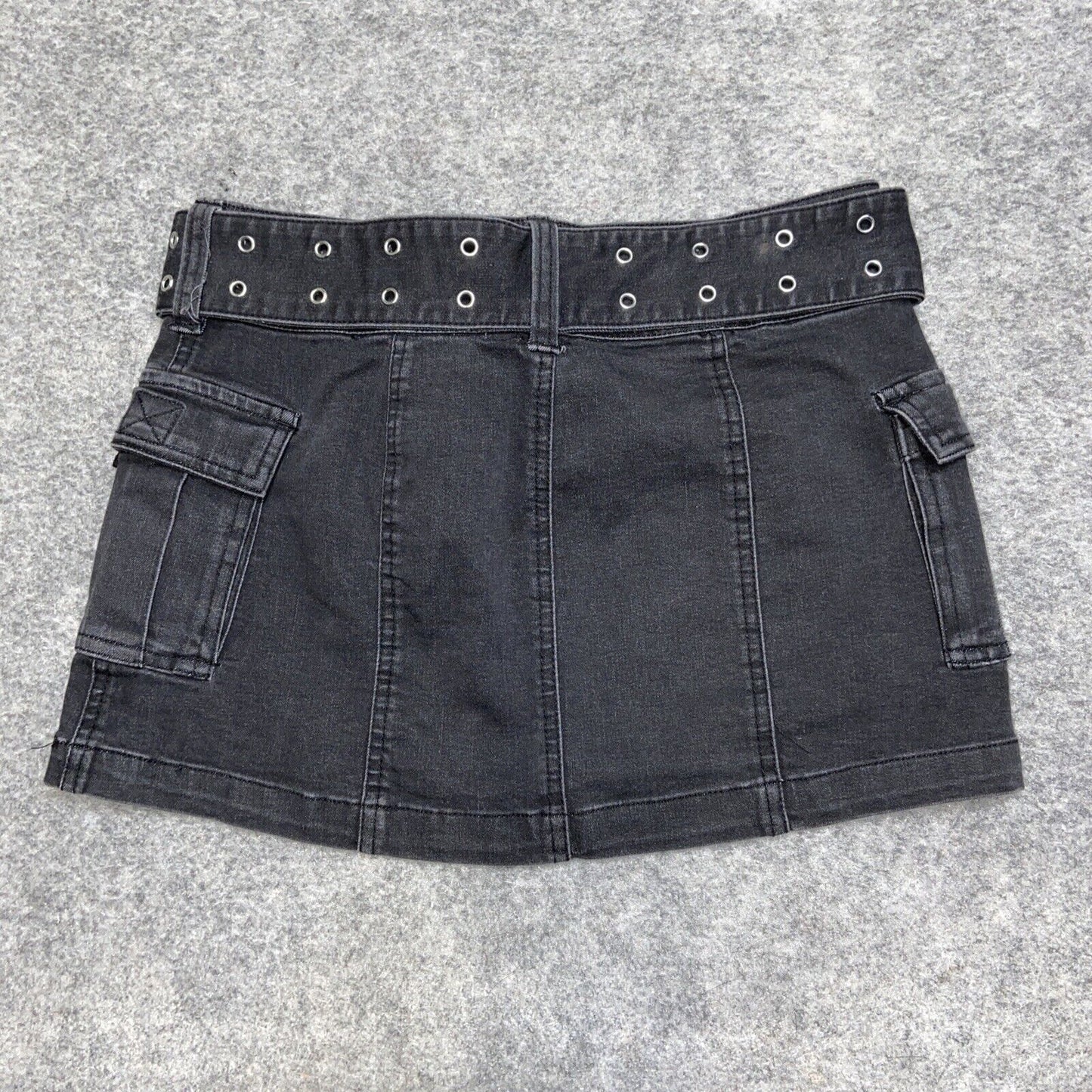 Urban Outfitters Belted Cargo Jean Skirt Women's Size XS Black Emo